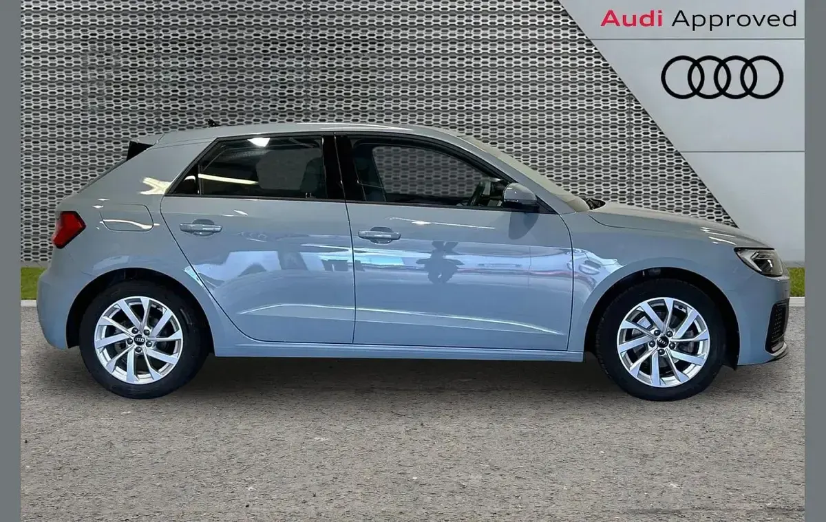 Used Audi A1 Sport 108 HP (79 kW) 2023 Grey SUV