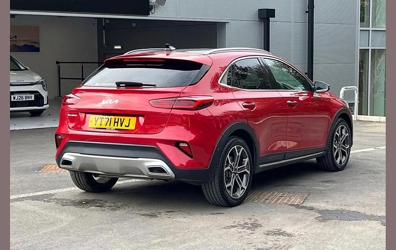 Used Kia XCeed 141 HP (103 kW) 2022 Red SUV