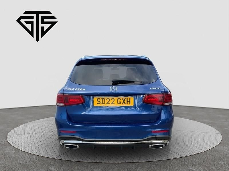 Used Mercedes GLC220 AMG line 191 HP (140 kW) 2022 Blue SUV