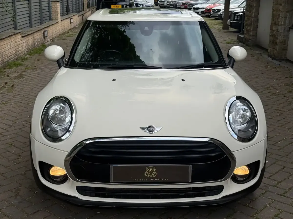 Used Mini Cooper Clubman 136 HP (100 kW) 2016 White Estate