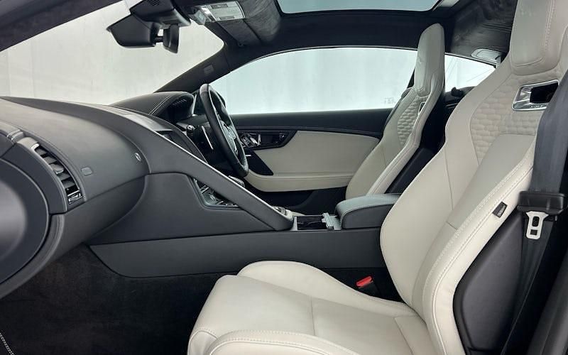 Usado Jaguar F-Type Supercharged 450 HP (330 kW) 2023 Coupé