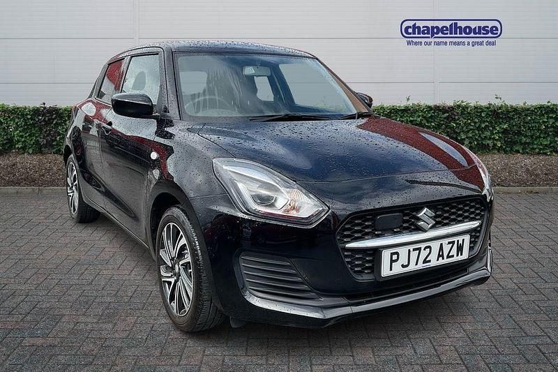 Used 2022 Suzuki Swift SZ-L Hatchback | £12,596 (Fair price) - Image 1/4