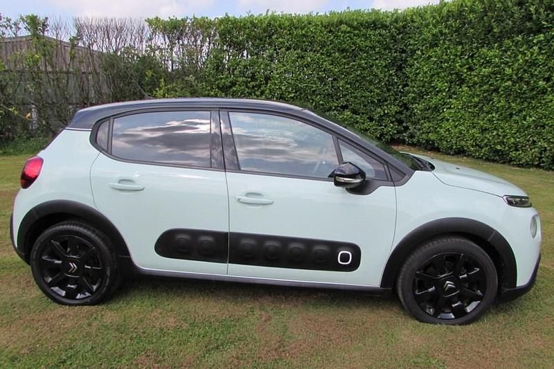 Green Used 2017 Citroën C3 Flair Hatchback | £6,999 (Fair price) - Image 1/1