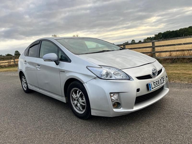 Silver Used 2009 Toyota Prius T3 Hatchback | £2,250 (Fair price) - Image 1/4