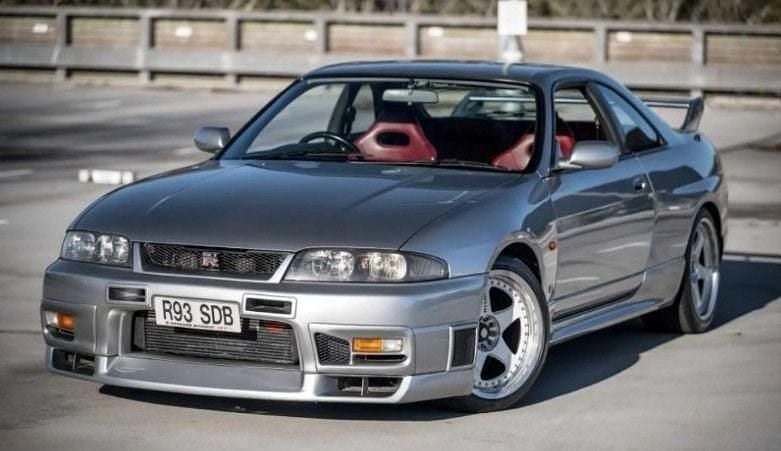 Used Nissan Skyline GT 1997 Silver Sedan