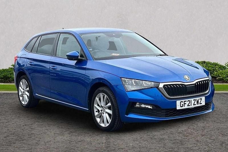 Race blue metallic Used 2021 Skoda 110 R SE L Estate | £10,737 (Super price) - Image 1/4