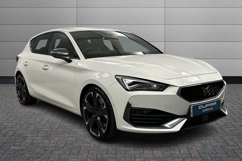 White Used 2023 Cupra Leon VZ2 Hatchback | £24,000 (Fair price) - Image 1/1