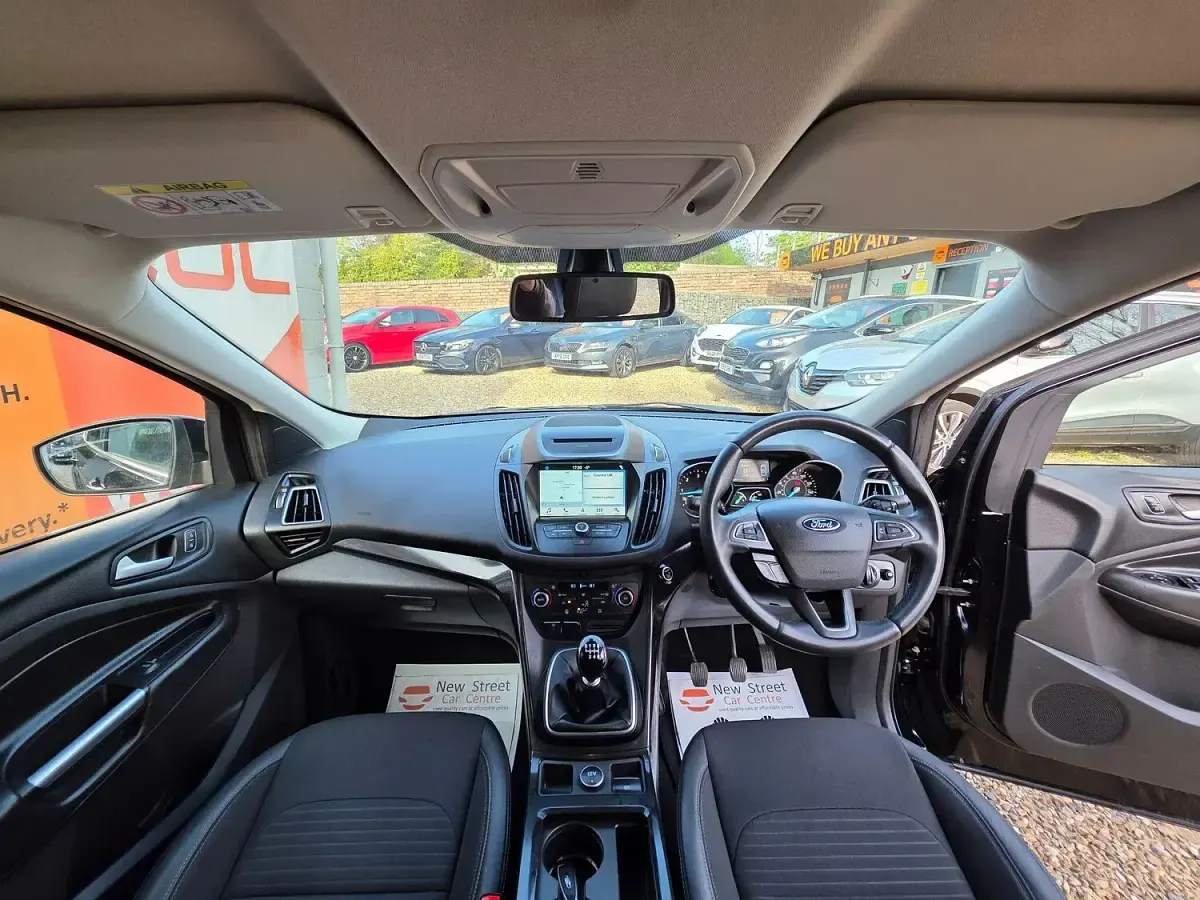 Used Ford Kuga Titanium 120 HP (88 kW) 2018 Black SUV