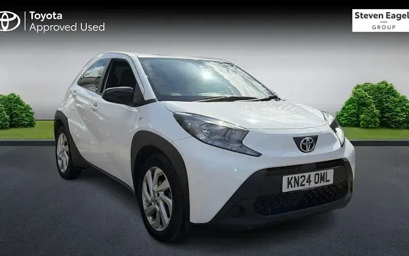 Usado Toyota Aygo X PURE 72 HP (52 kW) 2025 SUV