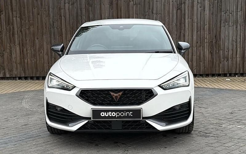 Used 2023 Cupra Leon VZ1 Hatchback | £23,999 (Fair price) - Image 1/4