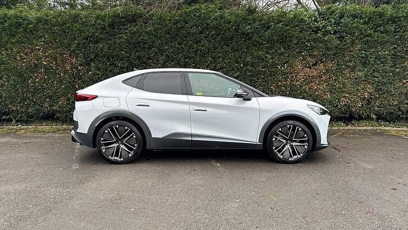 Used Cupra Tavascan VZ2 250 kW (340 HP) 2024 White SUV