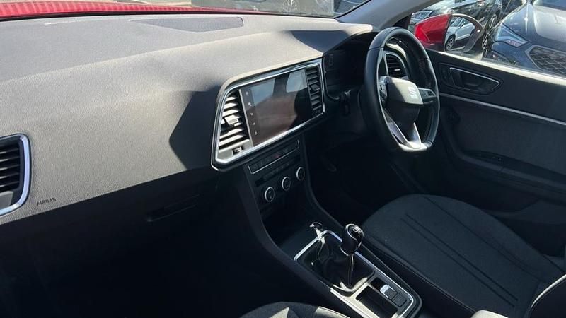Used Seat Ateca SE Technology 110 HP (80 kW) 2023 Red SUV