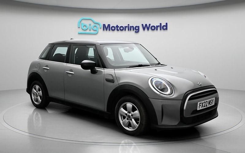 Used Mini Cooper Classic 136 HP (100 kW) 2022 Grey Hatchback