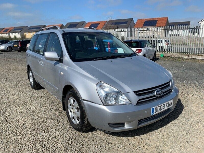 Silver Used 2008 Kia Sedona MPV | £1,695 (Good price) - Image 1/4