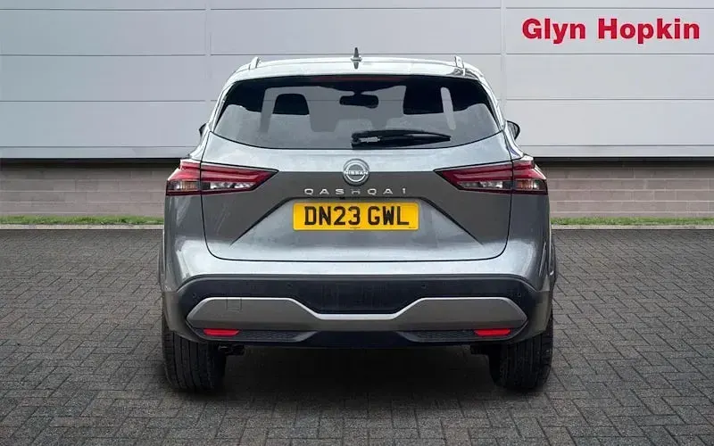 Used Nissan Qashqai N-Connecta 158 HP (116 kW) 2023 Grey SUV