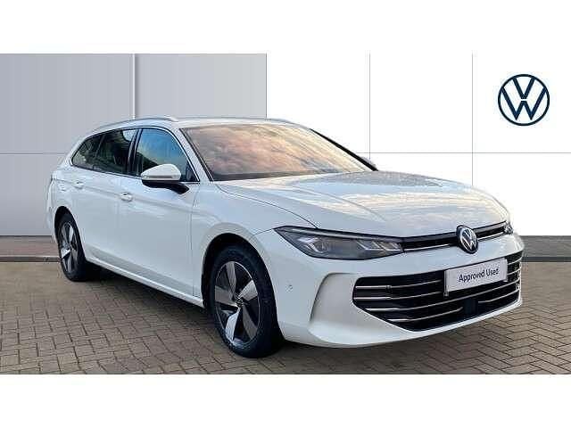 White Used 2024 VW Passat Life Estate | £23,926 (A bit pricey) - Image 1/4