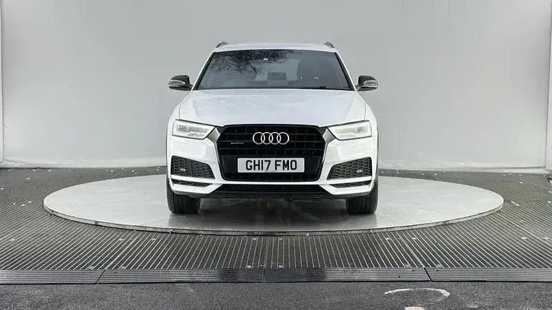 Used Audi Q3 Black Edition 180 HP (132 kW) 2017 White SUV