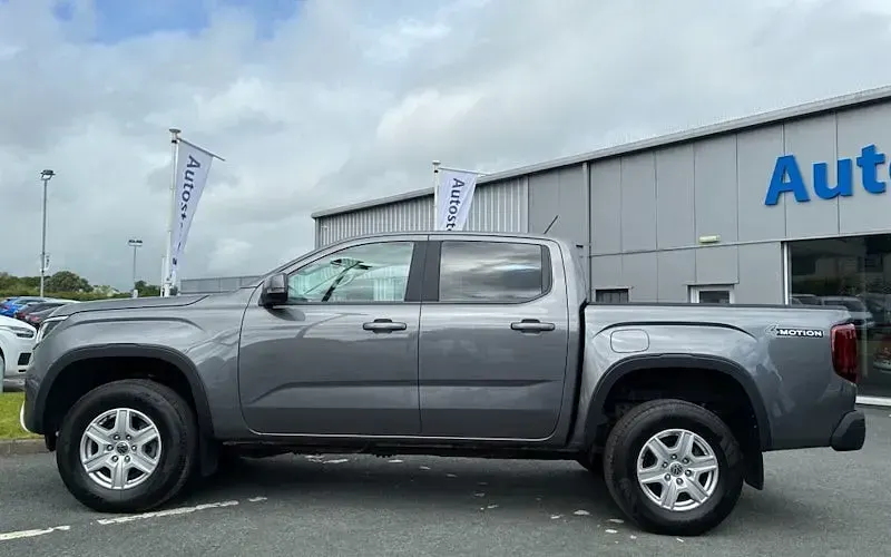 Used VW Amarok Life 170 HP (125 kW) 2025 Pickup