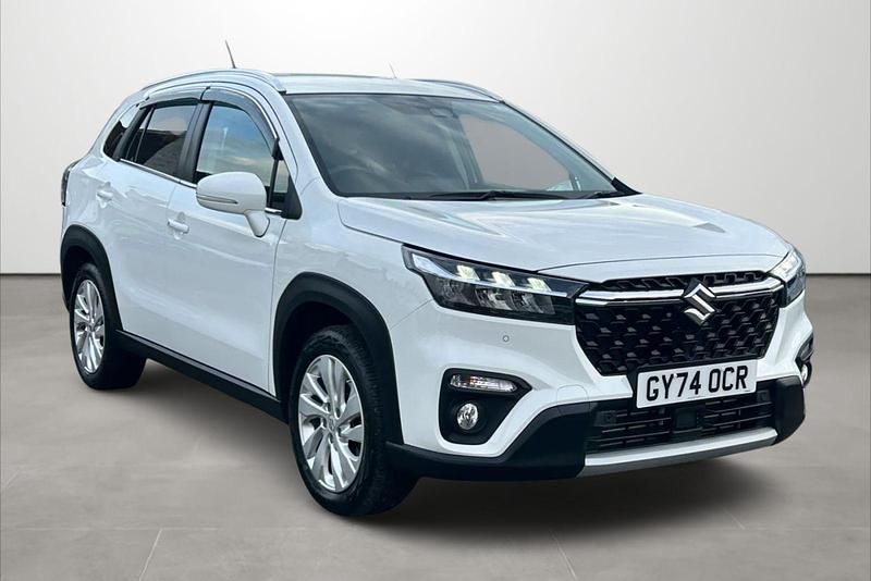 White pearlescent Used 2024 Suzuki SX4 S-Cross Hatchback | £16,995 (Fair price) - Image 1/3