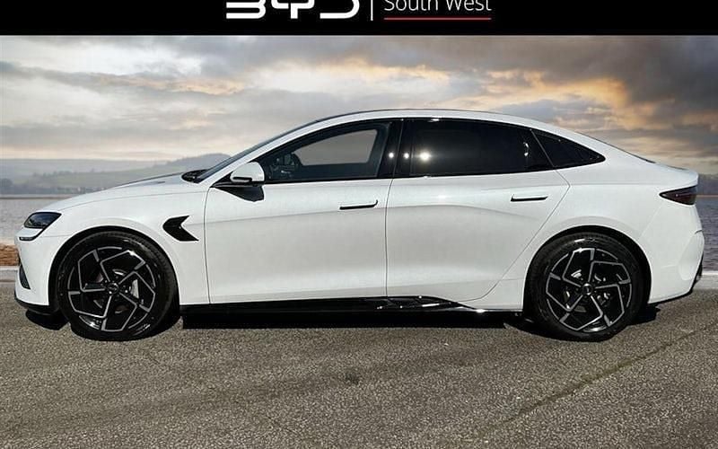 New BYD Seal Design 230 kW (313 HP) 2026 Sedan