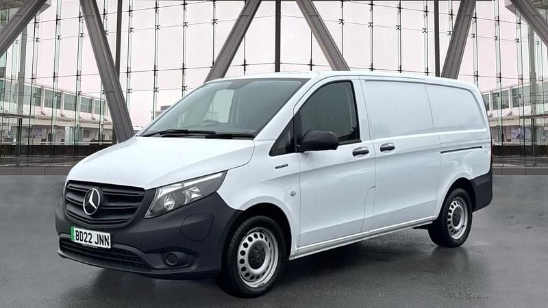 Used Mercedes e-Vito Progressive 85 kW (116 HP) 2022 White MPV