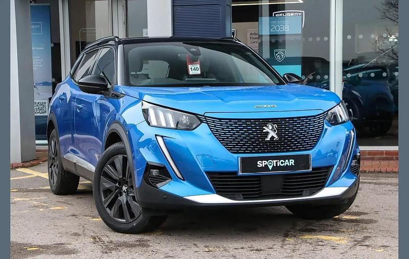Used Peugeot e-2008 Premium 100 kW (136 HP) 2021 Blue SUV