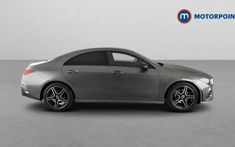Used Mercedes CLA180 Executive 136 HP (100 kW) 2022 Grey Sedan