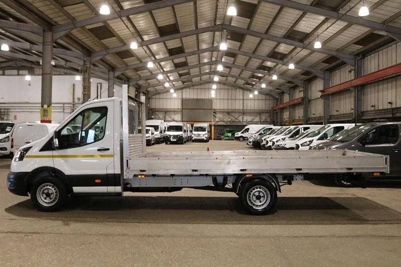 Used Ford Transit 130 HP (95 kW) 2022 White Cabriolet