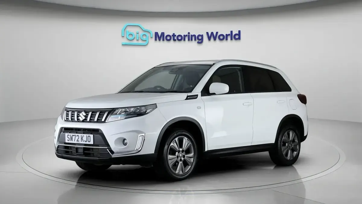 Used Suzuki Vitara SZ-T 129 HP (94 kW) 2023 White SUV