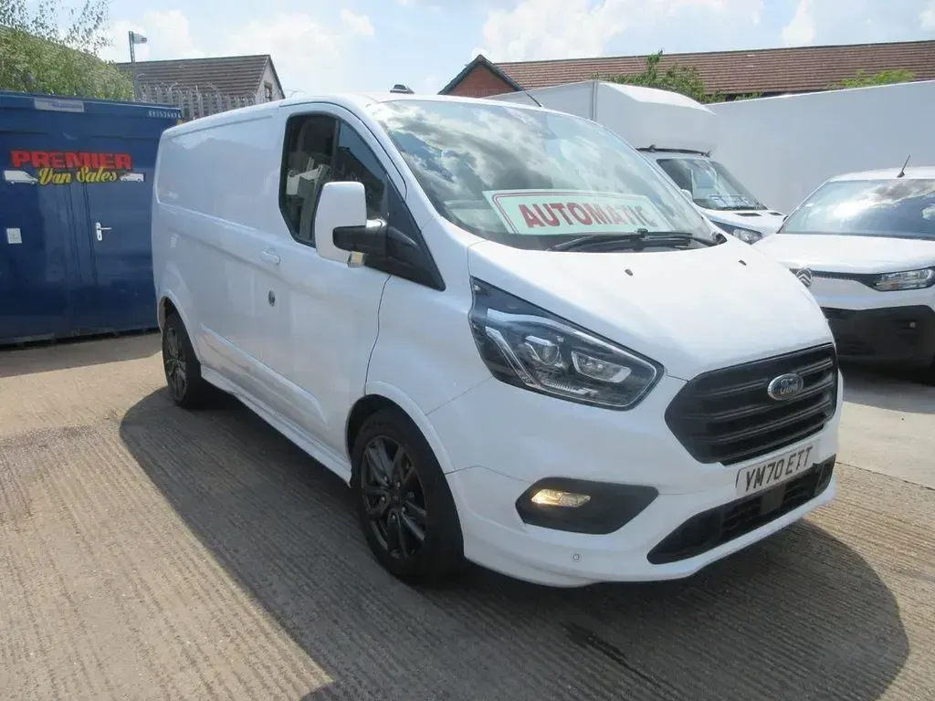 Used Ford Transit Custom Sport 185 HP (136 kW) 2020 White