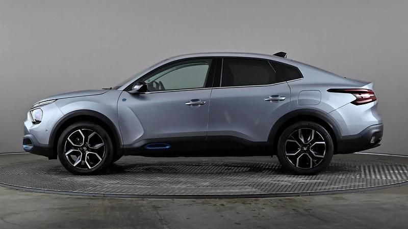 Used Citroën e-C4 Shine 100 kW (136 HP) 2023 Grey Sedan