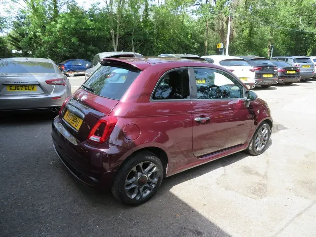 Used Fiat 500 S 85 HP (62 kW) 2017 Red Hatchback