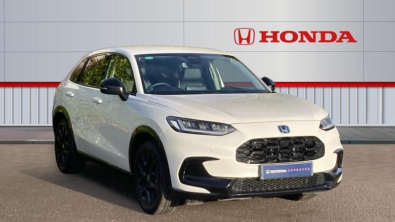 White Used 2024 Honda ZR-V Hybrid SUV | £27,575 (Expensive) - Image 1/3