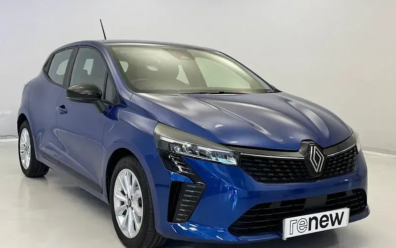 Used Renault Clio Evolution 90 HP (66 kW) 2024 Hatchback