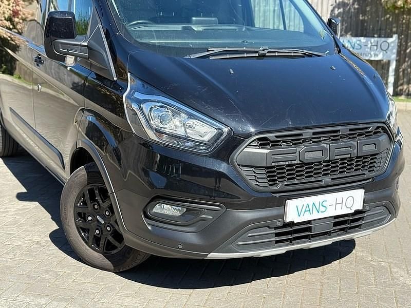 Used Ford Transit Custom 2021 Shadow black (metallic paint)