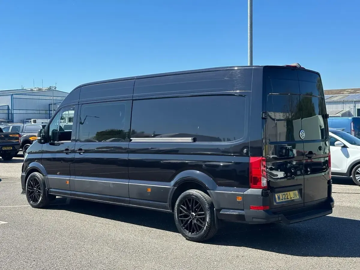 Used VW Crafter Trendline 177 HP (130 kW) 2022 Black Van