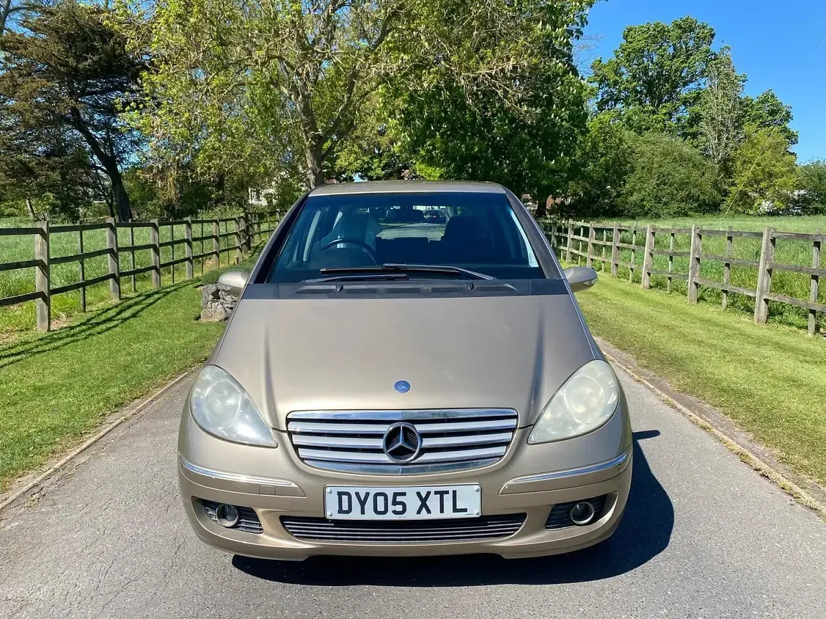 Used Mercedes A170 Elegance 2005 Gold Hatchback