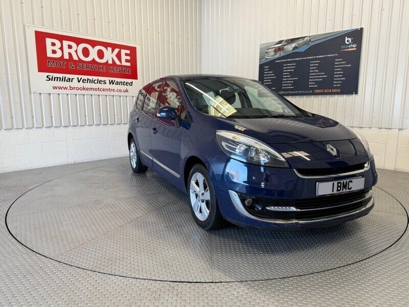 Blue Used 2012 Renault Grand Scénic III Dynamique MPV | £3,990 - Image 1/2