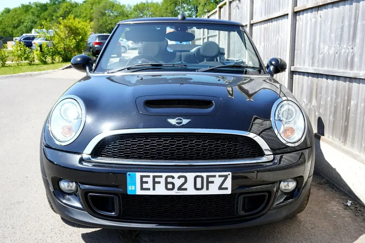 Used Mini Cooper S Cabriolet 184 HP (135 kW) 2012 Black Cabriolet