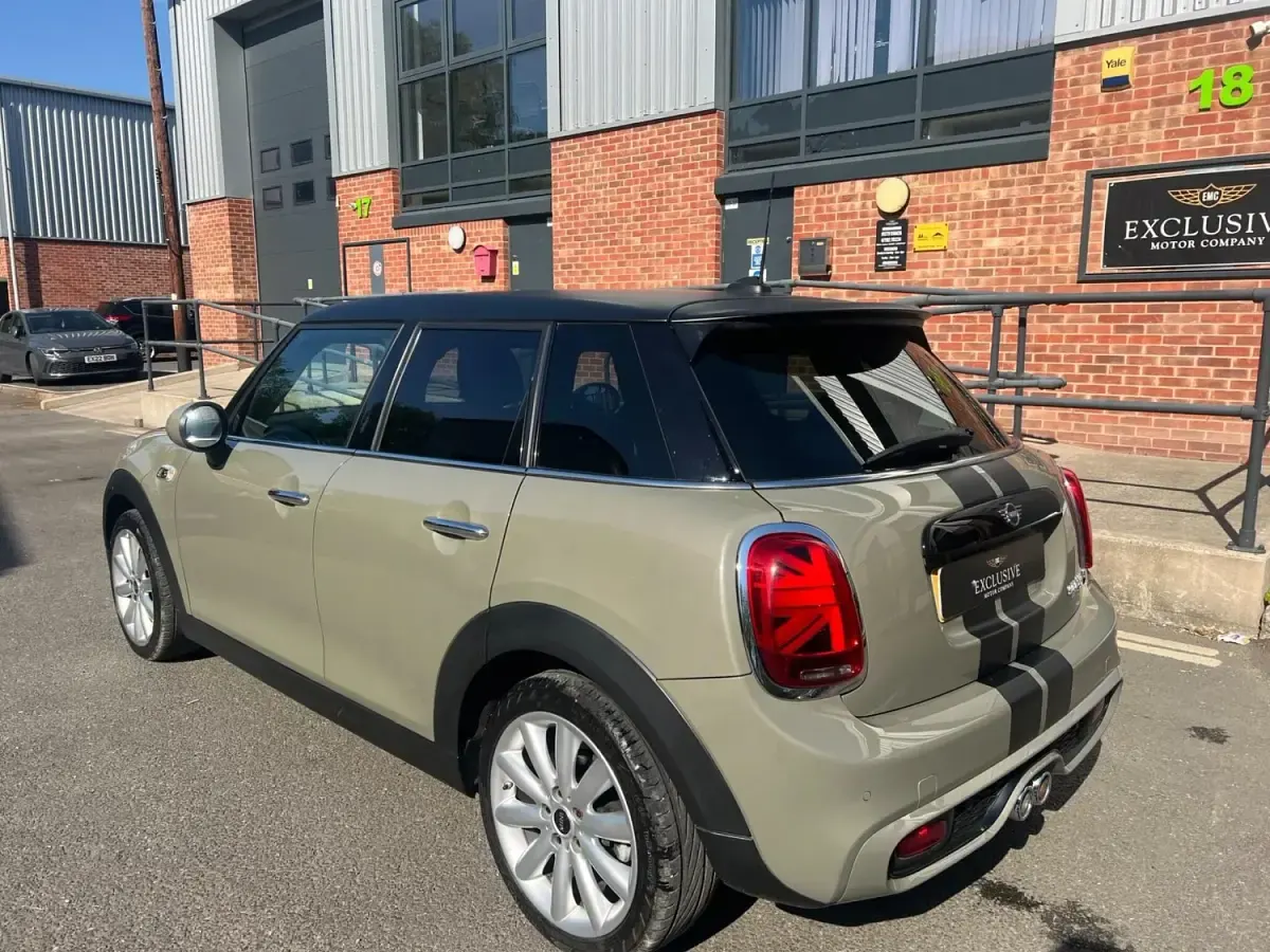 Używany Mini Cooper S Hatch 2018 Szary Hatchback