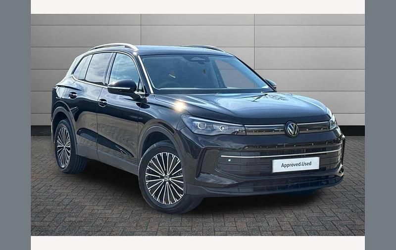 New VW Tiguan Match 150 HP (110 kW) 2026 Black SUV