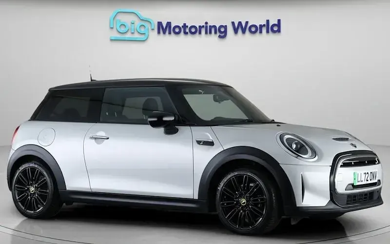 Used Mini Cooper S Level 2 135 kW (184 HP) 2022 Hatchback
