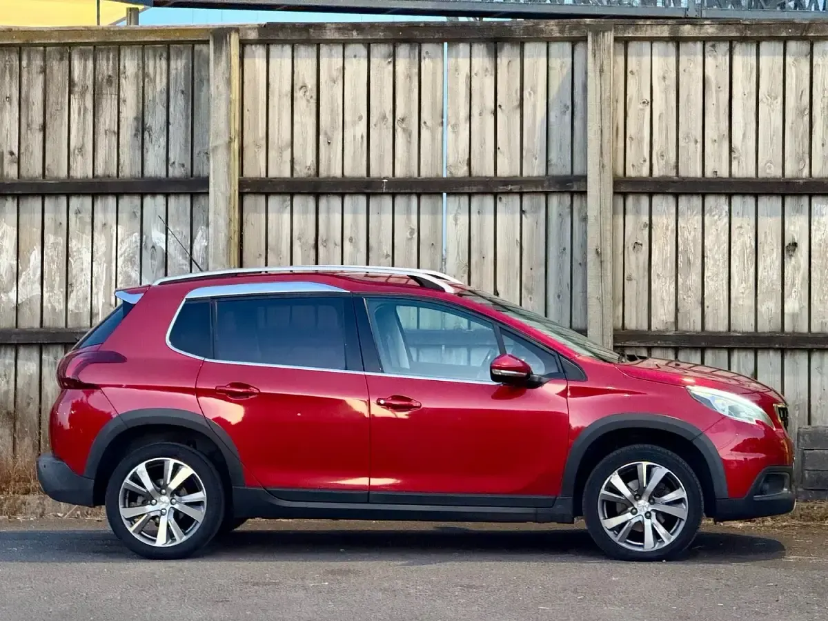 Used Peugeot 2008 Allure 2018 Red SUV