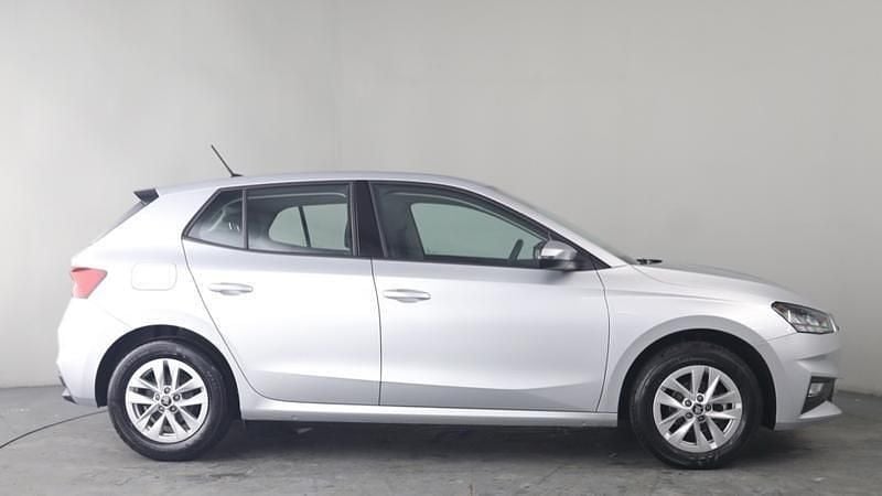 Used Skoda Fabia SE 95 HP (69 kW) 2025 Silver Hatchback