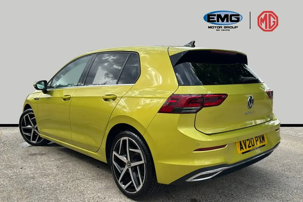 Used VW Golf VII Style 150 HP (110 kW) 2020 Yellow Hatchback