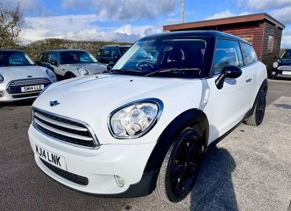 White Used 2014 Mini Cooper Hatch Hatchback | £4,695 (Expensive) - Image 1/1