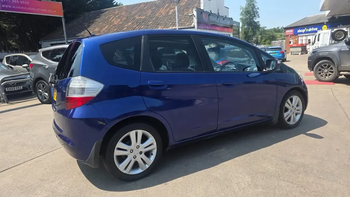 Used Honda Jazz EX 98 HP (72 kW) 2010 Blue Hatchback