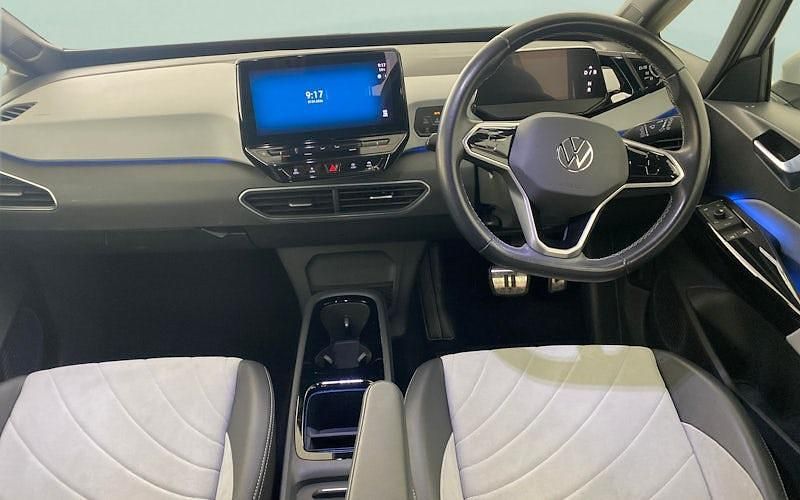 Used VW ID.3 Pro 106 kW (145 HP) 2022 White Hatchback