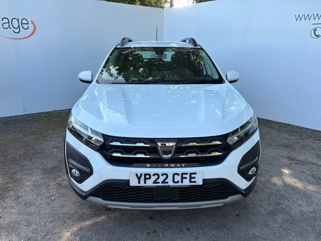 Used Dacia Sandero Prestige 2022 White Hatchback