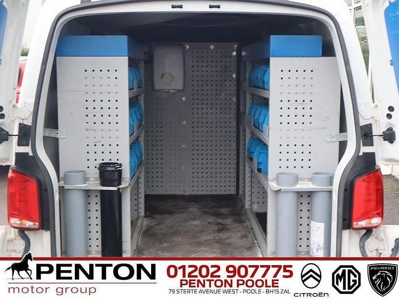 Used VW Transporter Highline 150 HP (110 kW) 2021 White Van